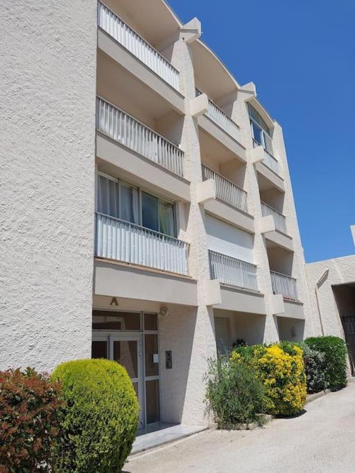 Au Calme A 2Min Mer Parking Balcon Wifi Clim! Six-Fours-les-Plages Exterior foto